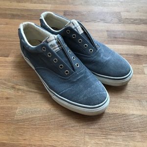 Non marking Sperry Top-Sider boat shoes. 12M